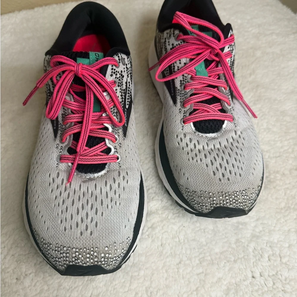 Brooks Women's Athletic Shoes - White, Pink, and Black - Picture 9 of 14